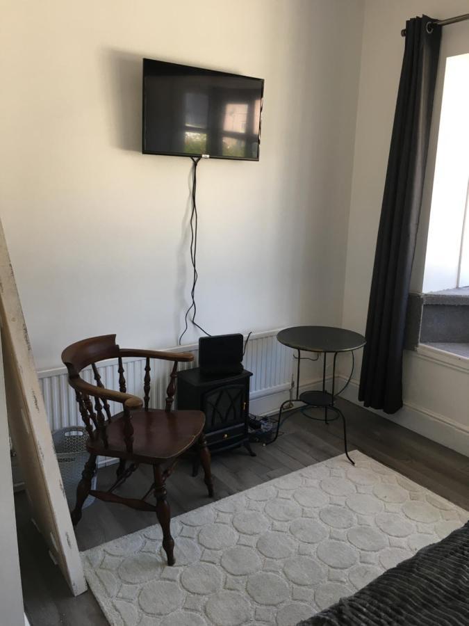 City Centre Room, Wifi, Share Facility Swansea Exterior photo